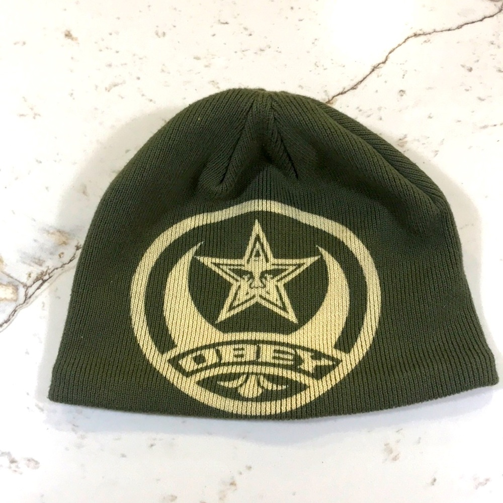 🕸Green Obey Beanie🕸
